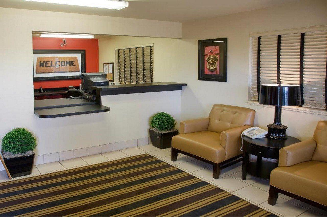 Extended Stay America Select Suites - Columbia - Ft Jackson Exterior foto